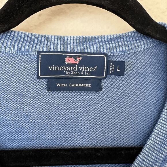 Vineyard Vines Cashmere Blend V-neck Sweater Size Large - Picture 4 of 7